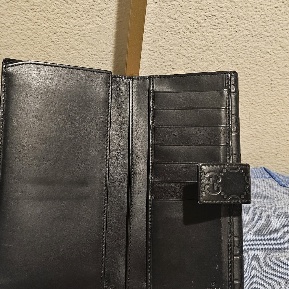 Gucci Continental GG Signuture Wallet - Picture 5 of 12